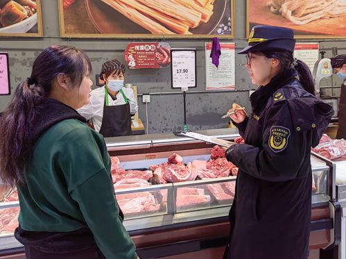 新疆昭苏县市场监管局开展生鲜灯使用情况专项检查，保障食用农产品安全